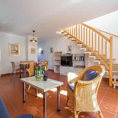Apartment Rugana - Klassik Mit 2 Schlafzimmern Und Terrasse C26