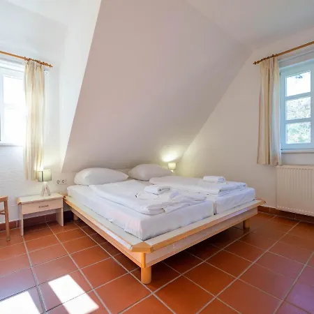 Rugana - Klassik Mit 2 Schlafzimmern Und Terrasse C26 Dranske